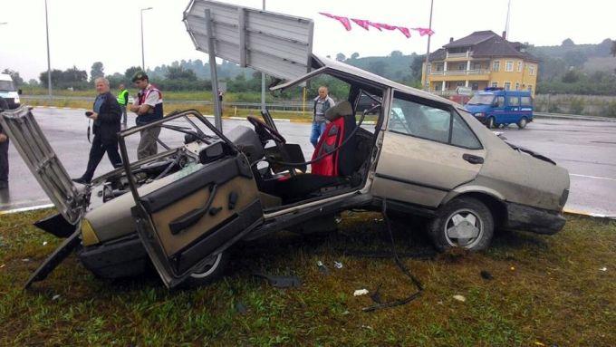 Adapazarı-Karasu yolunda kaza: 5 yaralı!