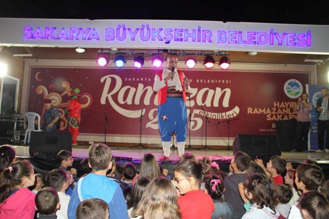 Mobil TIR, Kuzuluk'ta yoğun ilgi gördü