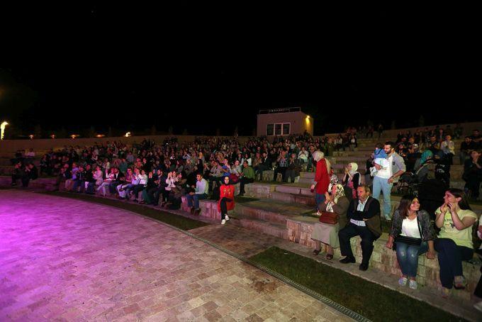 İncesaz, Sakaryapark'ta sahne aldı