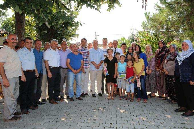 Vekil İsen, "Yapılan yollar evladiyelik"