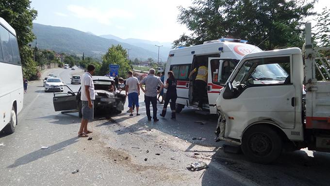 Sapancada trafik kazası: 1 yaralı 