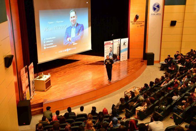 Yönetmen Hasan Yıldız'dan üniversitelilere altın tavsiyeler