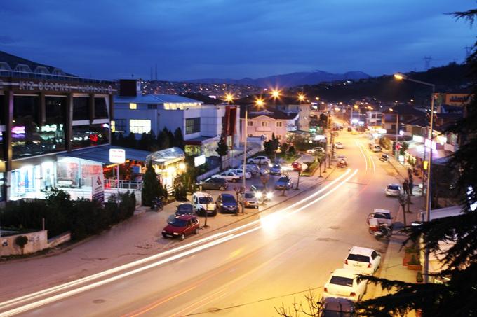 Serdivan Belediyesi'nden kapanış saatlerine yeni düzenleme