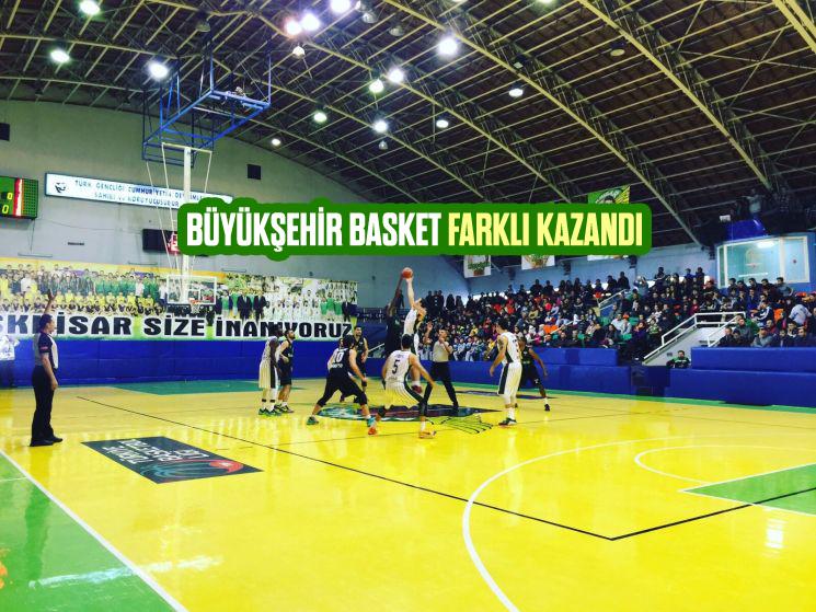 Büyükşehir Basket, deplasmanda farka koştu