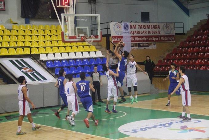 Üniversiteler Basketbol Müsabakası şampiyonları belli oldu