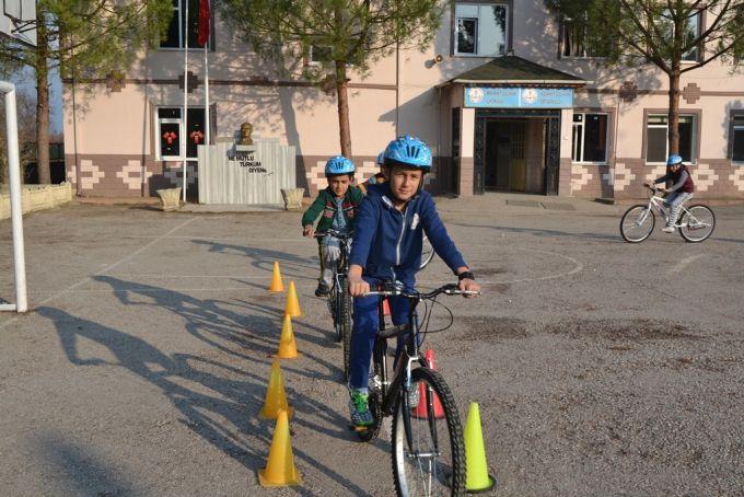 Okullardaki bisiklet kullanımına büyük ilgi