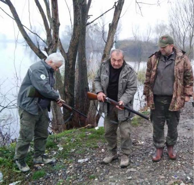 Kaçak avcılara göz açtırmıyorlar