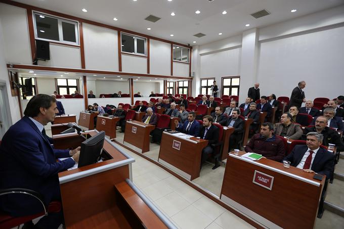 İlçe belediyelerin ek ödenek taleplerine meclis onay verdi