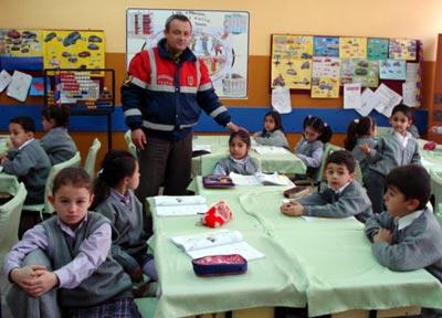 Jandarmadan Öğrencilere Trafik Eğitimi