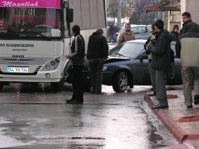 Bosna Caddesi Mevkiinde Trafik Kazası