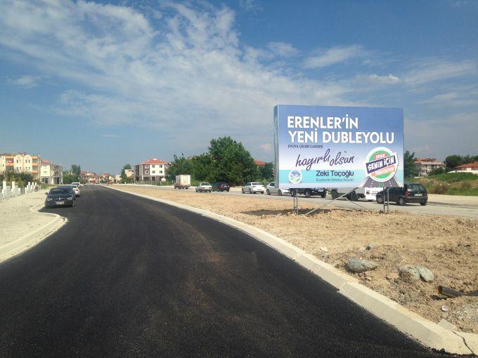 Erenler'in yeni bulvarında asfalt tamam