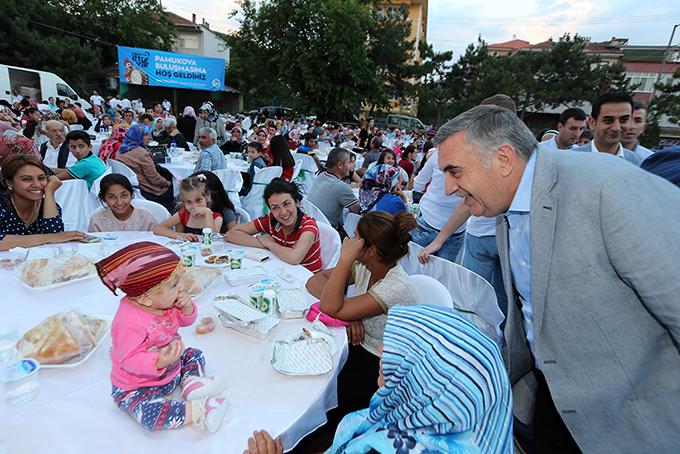 Pamukova Büyükşehir iftarında buluşuyor