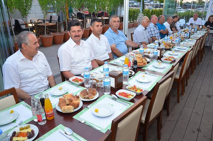 İlçe protokolü bu iftarda buluştu
