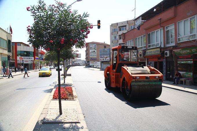 Adnan Menderes Caddesi'nde dönüşüm başladı