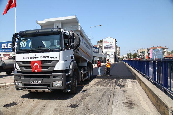 Adnan Menderes Caddesi'nde dönüşüm başladı