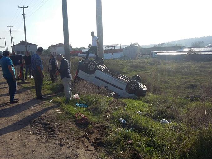 Karasuda trafik kazası: 2 yaralı