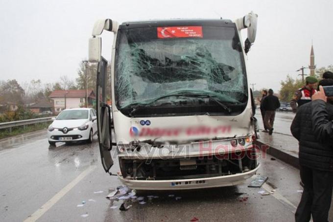 Adapazarı'nda zincirleme trafik kazası!