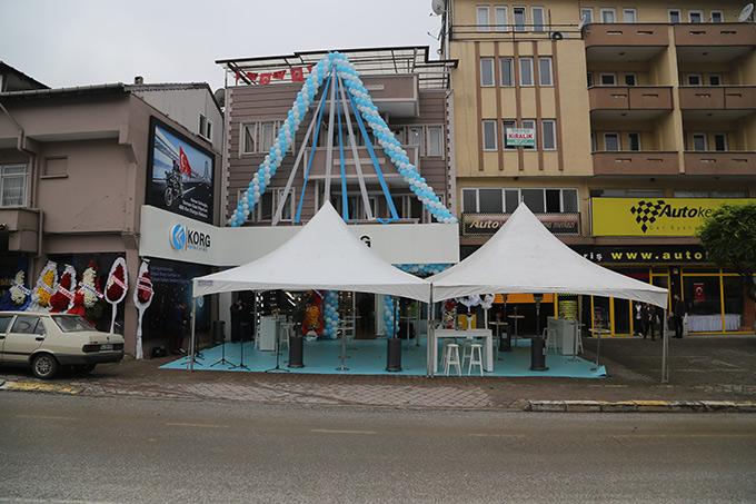 O firmanın açılışına Sakarya protokolü katıldı