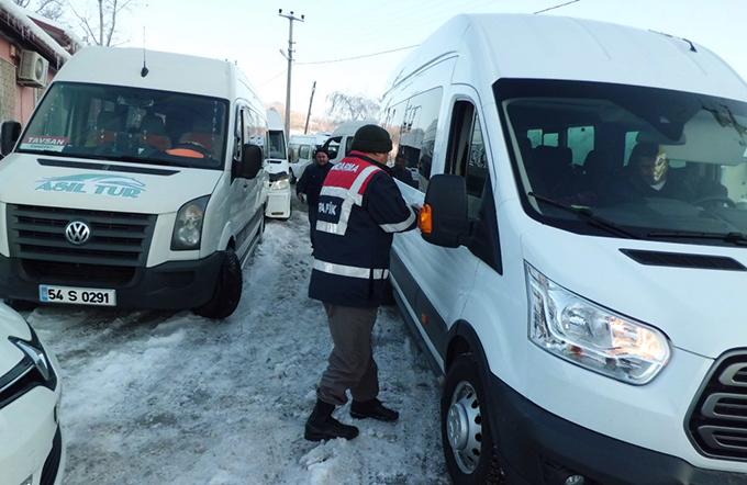 Jandarmadan Okul Servisi Denetimi