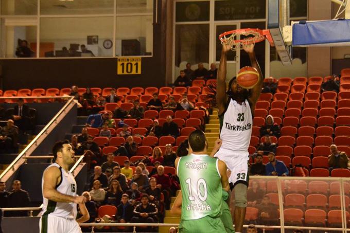 Büyükşehir Basket Mamak'ta galip geldi