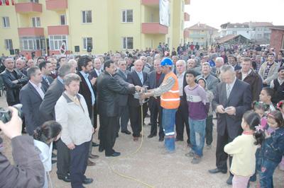 20 Aile Yeni Evlerine Kavuştu