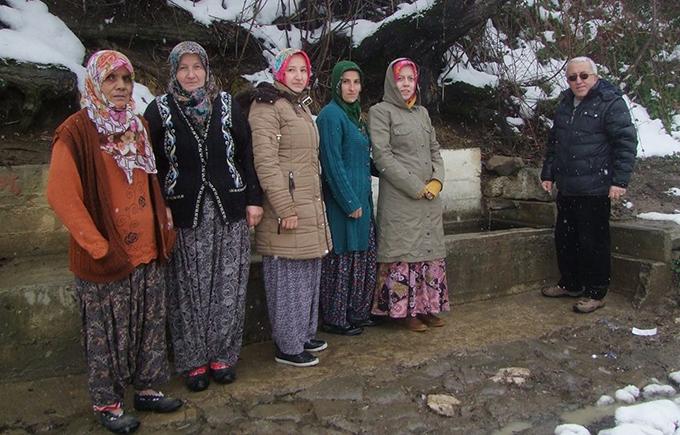 Poydular Mahallesi halkı su istiyor