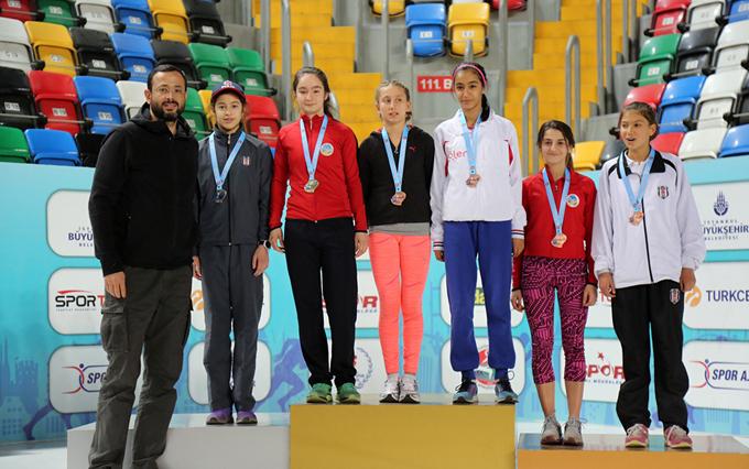 Sakarya Büyükşehir'in sporcuları müsabakalardan başarıyla döndü