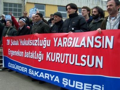 28 Şubat ve Darbeciler Lanetlendi!