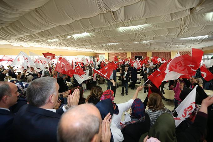 "17 Nisanda yeni Türkiyeye uyanacağız"