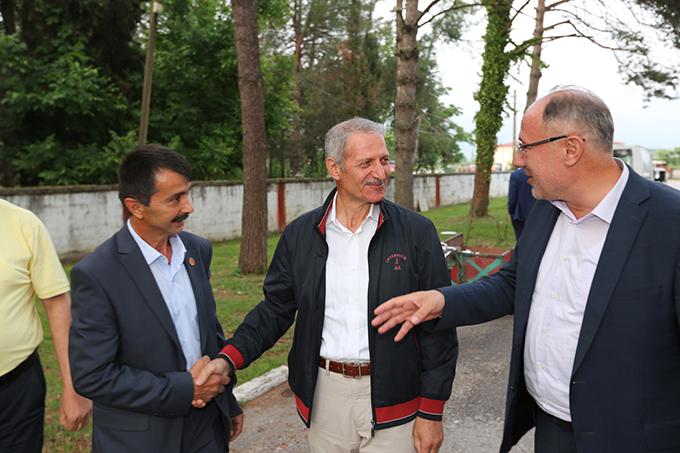 Adapazarı'nda ikinci halk iftarı Dernekkırında yapıldı