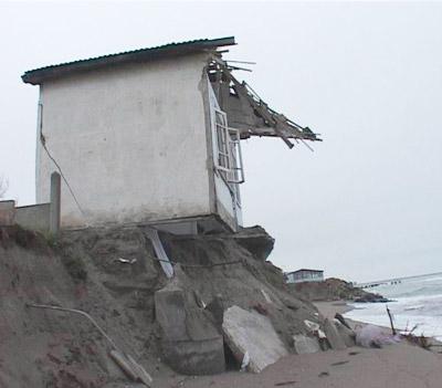 Karadeniz'in Siniri Geçmedi, Hâlâ Hırçın Hâlâ Öfkeli