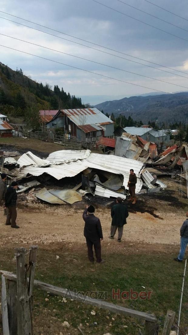 Yayla evleri kül oldu