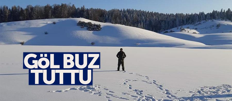 Göl buz tuttu!