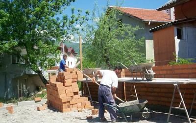 Modern Pazar Yeri Yapılıyor