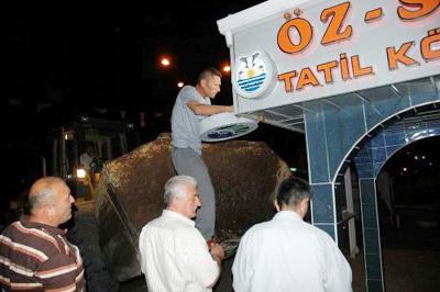 Karasu Belediyesi Özsu'ya Gece Baskınıyla El Koydu