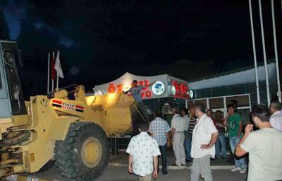 Karasu Belediyesi Özsu'ya Gece Baskınıyla El Koydu