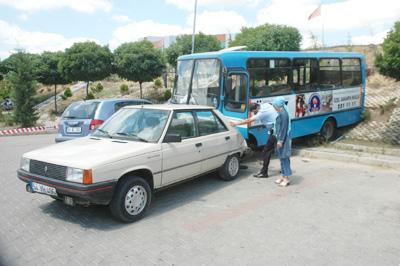 Sakarya'da Kamera Şakası Gibi Kaza