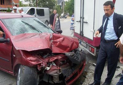 Sapanca'da Trafik Kazası: 1 Yaralı