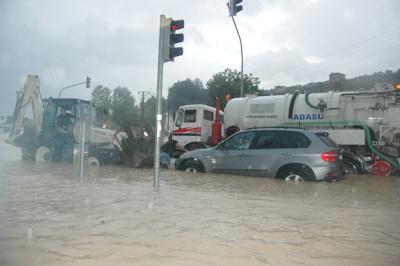 Sakarya Sel Felaketi! İşte Görüntüler!