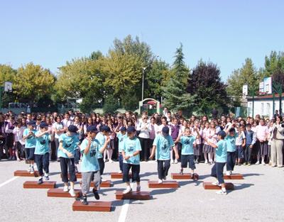 Okullarda İlk Gün Heyecanı Görülmeye Değerdi