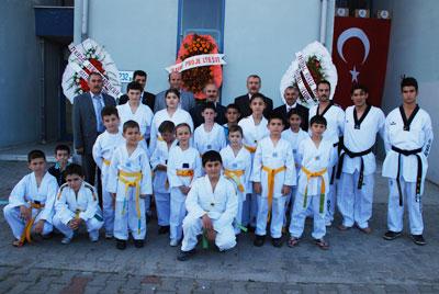 Atakan Taekwon-Do'dan Yenikent'te Gösterişli Açılış