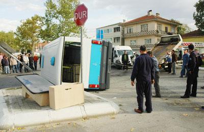 İlkokul Öğrencileri Ölümden Döndü: 9 Yaralı