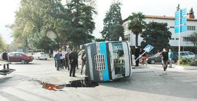 İlkokul Öğrencileri Ölümden Döndü: 9 Yaralı