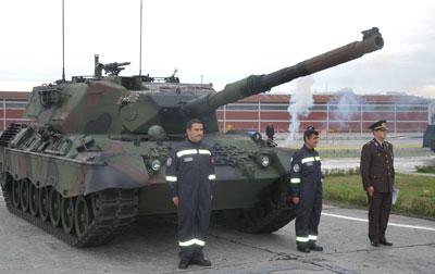 Son Leopard-1 Tankı Törenle Teslim Edildi