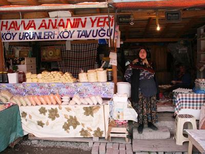 Kuzuluk'taki Köylü Pazarı Kaldırılıyor