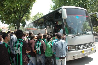 Sakaryaspor'u Destekliyoruz