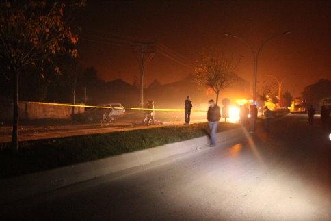 Akyazı'da gece yarısı feci kaza: 2 ölü, 2 ağır yaralı