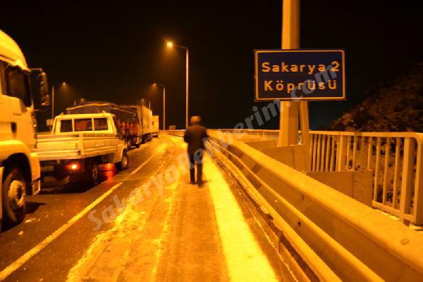 Pamukova'da zincirleme trafik kazası