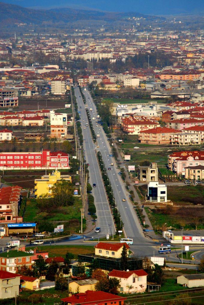 Sakarya'da, hangi ilden kaç kişi yaşıyor?