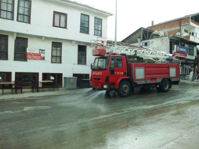 Taraklı'da ortalık toz, duman!